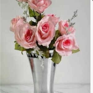 Towle Silver Smiths Vase Midnight Pearl Trumpet Made In India 9 X 6 Inches